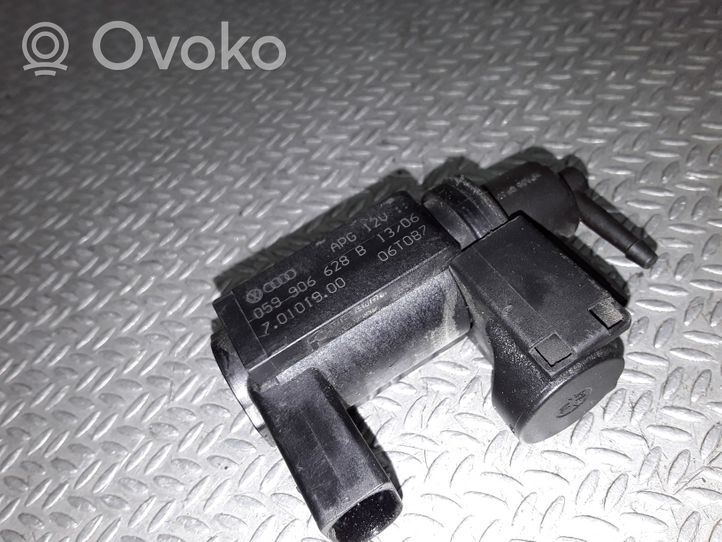 Volkswagen Phaeton Turbolader Druckwandler Magnetventil 059906628B