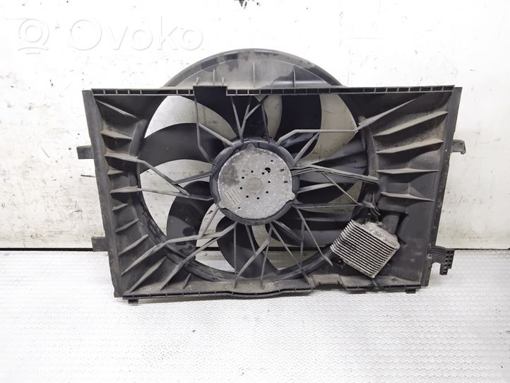 Mercedes-Benz C W203 Ventilatore di raffreddamento elettrico del radiatore A2035000293KZ