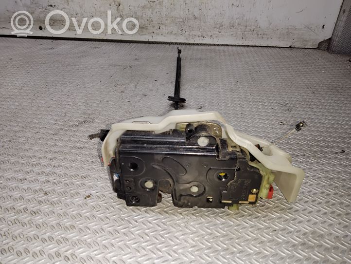 Volkswagen Jetta V Etuoven lukko 3B4839015AF