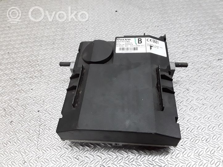 Volvo V50 Phone control unit/module 30732795