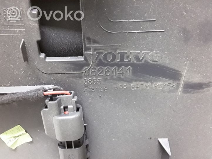 Volvo V50 Daiktadėžės (bordačioko) komplektas 8626141