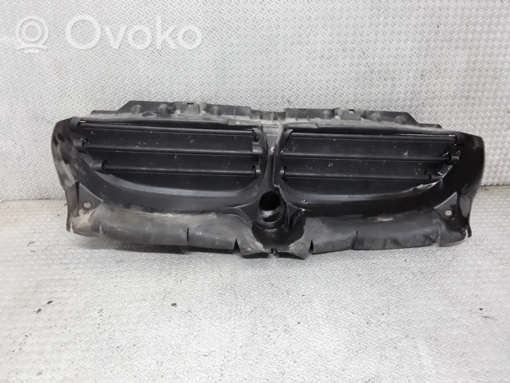 BMW 5 E60 E61 Välijäähdyttimen ilmanohjauksen ilmakanava 51717050537