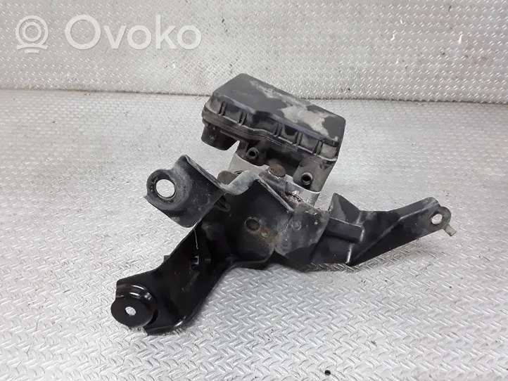 Toyota Previa (XR30, XR40) II ABS-pumppu 4451028080