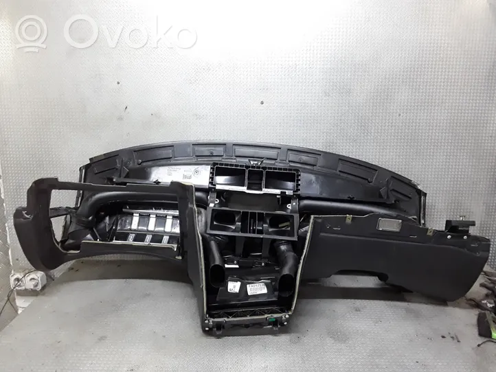 Volvo V70 Panel de instrumentos 9165748