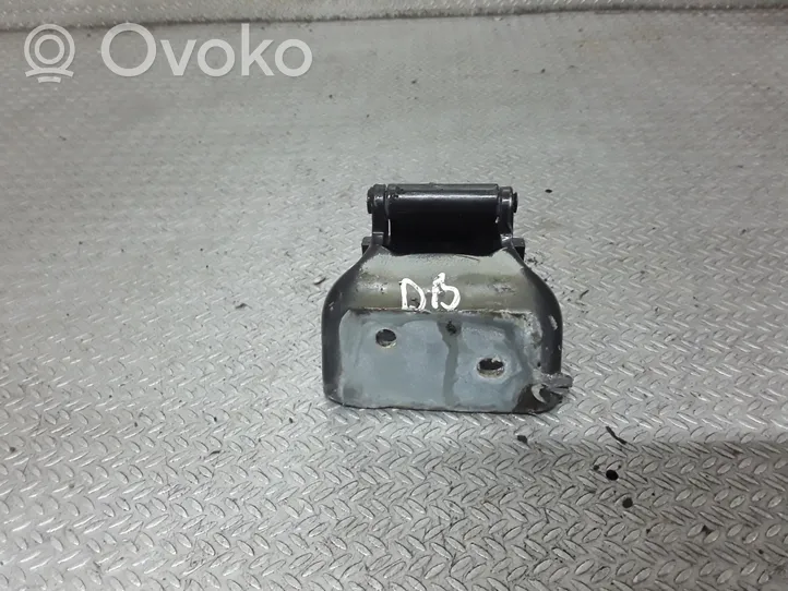 Opel Vivaro Tailgate/trunk/boot hinge 