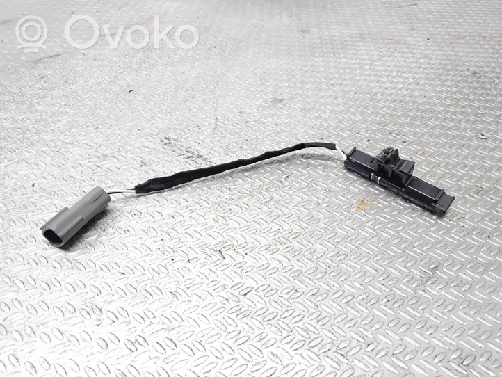 Mazda CX-7 Antenne intérieure accès confort EH14676N0A