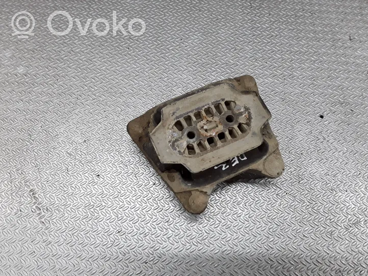 Audi A6 S6 C6 4F Supporto della scatola del cambio 