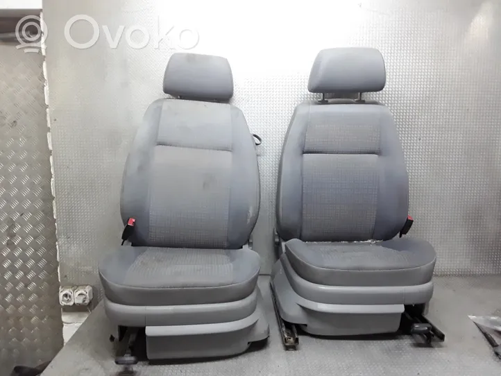 Volkswagen Caddy Set di rivestimento sedili e portiere 