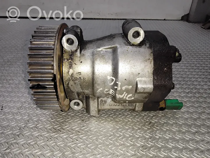 Renault Megane II Fuel injection high pressure pump 8200057346C