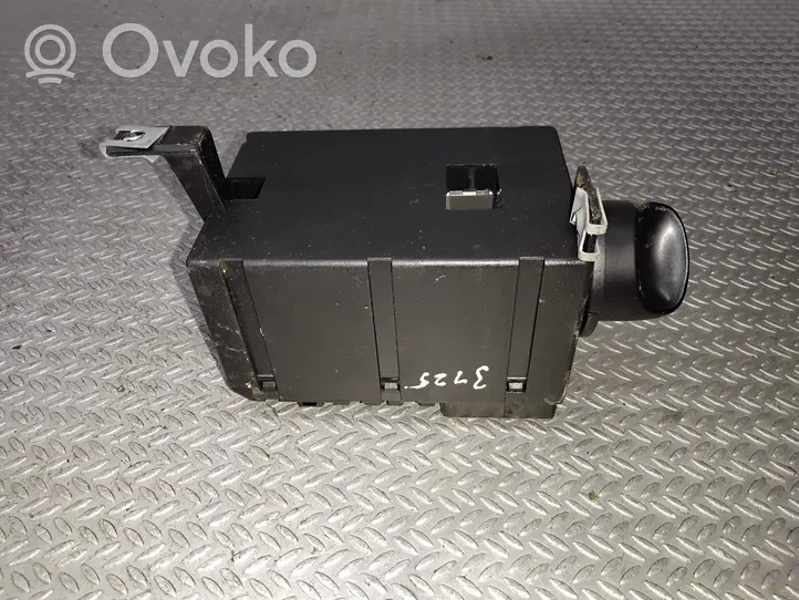 Mercedes-Benz Vaneo W414 Light switch 1685450104