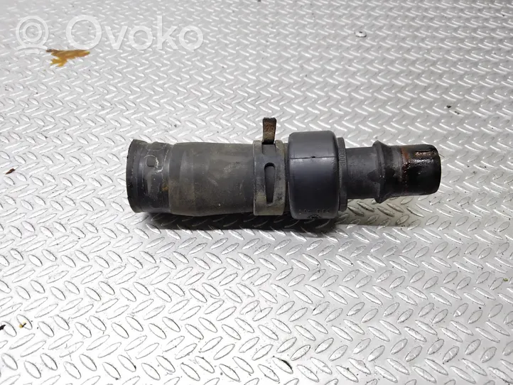 Citroen C8 Tuyau de liquide de refroidissement moteur 800336525C