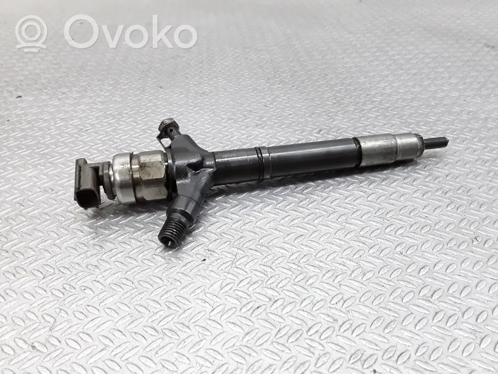 Toyota Avensis T250 Injecteur de carburant 236700R010