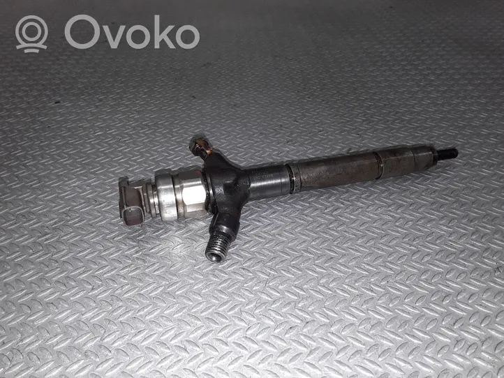 Toyota Avensis T250 Injecteur de carburant 236700R010