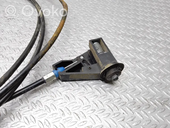Suzuki Grand Vitara II Fuel cap flap release cable 