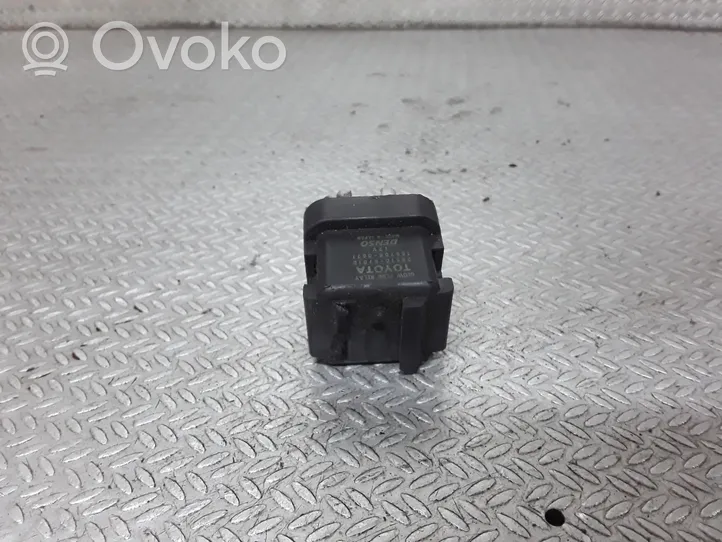 Toyota Corolla Verso AR10 Glow plug pre-heat relay 2861067010