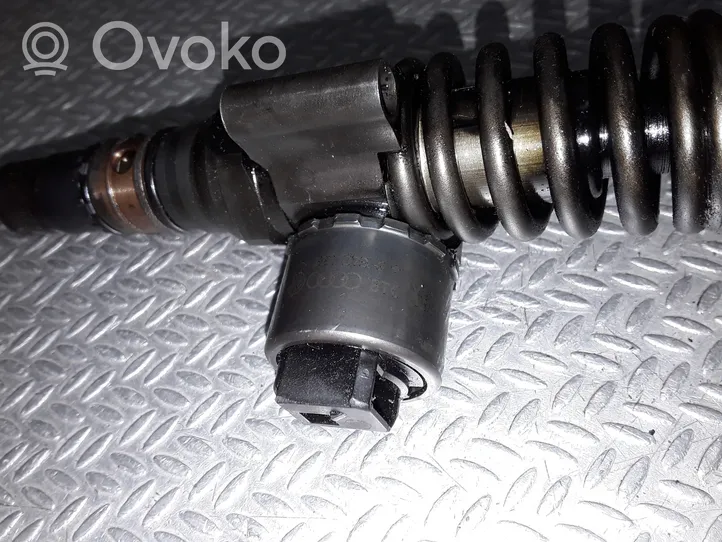 Mitsubishi Grandis Injecteur de carburant 03G13073G