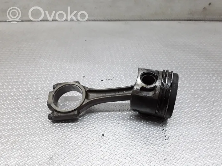 Audi A4 S4 B7 8E 8H Piston with connecting rod 