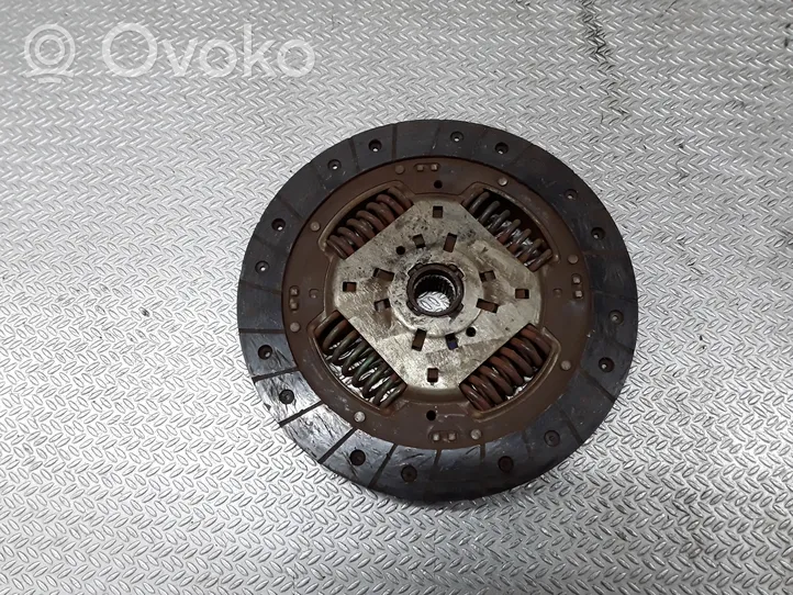 Volkswagen Polo IV 9N3 Clutch pressure plate 00584524