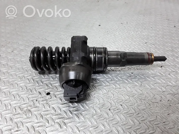 Skoda Fabia Mk1 (6Y) Fuel injector 0414720035