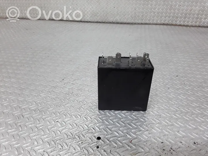 Audi A2 Window wiper interval relay 4B0955531D