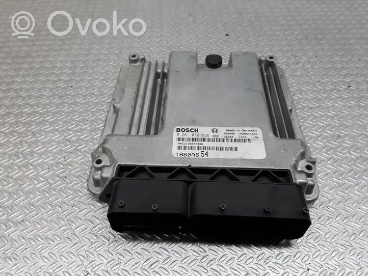 Mitsubishi Grandis Calculateur moteur ECU 0281012535