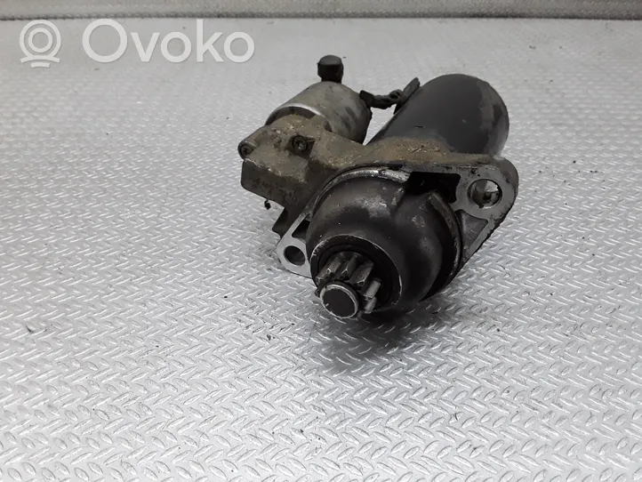 Volkswagen Polo IV 9N3 Starter motor 0001123018