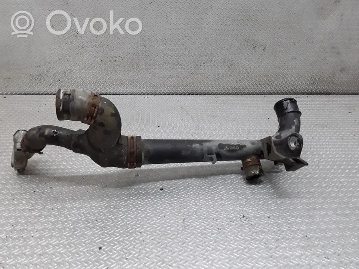 Opel Astra G Tuyau de liquide de refroidissement moteur 9128719