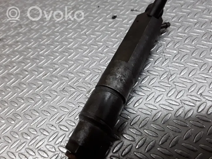 Volkswagen Sharan Injecteur de carburant 028130201T