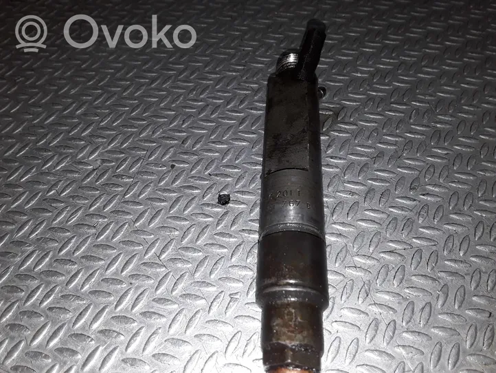 Volkswagen Sharan Injecteur de carburant 028130201T