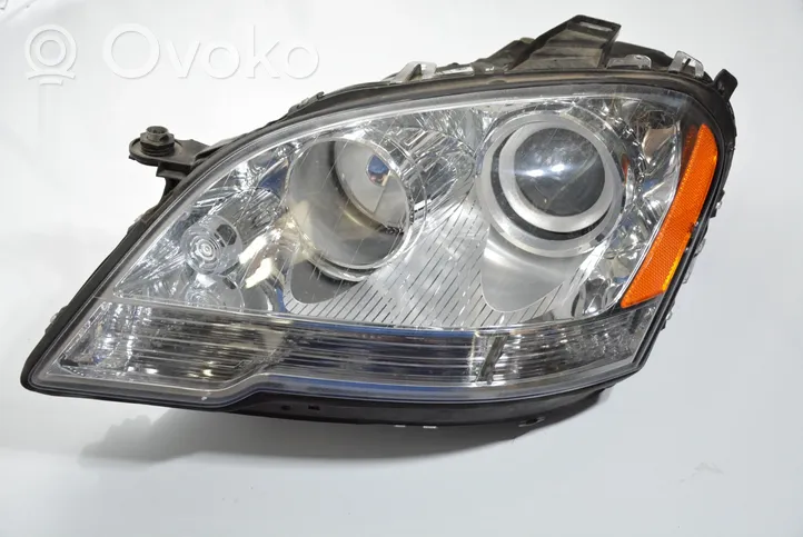 Mercedes-Benz ML W164 Lampa przednia A1648207161