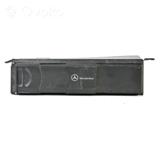 Mercedes-Benz C W203 Changeur CD / DVD A2038209089