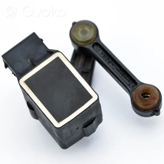 Skoda Superb B5 (3U) Sensor de altura del nivel de la suspensión neumática trasera 4B0907503