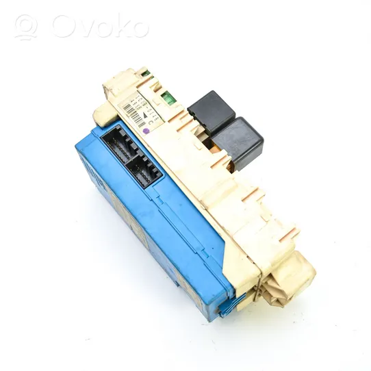 Mitsubishi Pajero Fuse module MR4459