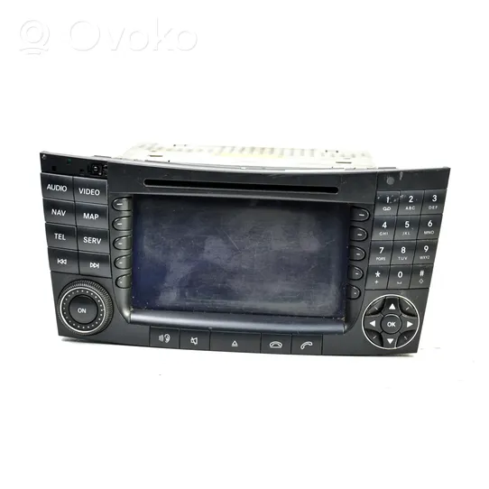 Mercedes-Benz E W124 Stacja multimedialna GPS / CD / DVD A2118700089