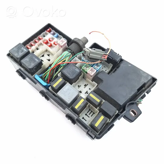 Ford C-MAX I Fuse module 3M5T14A067BB