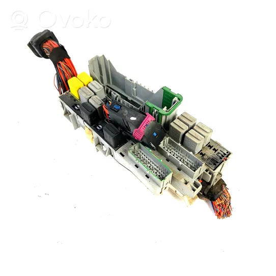 Opel Tigra A Fuse module 09115150