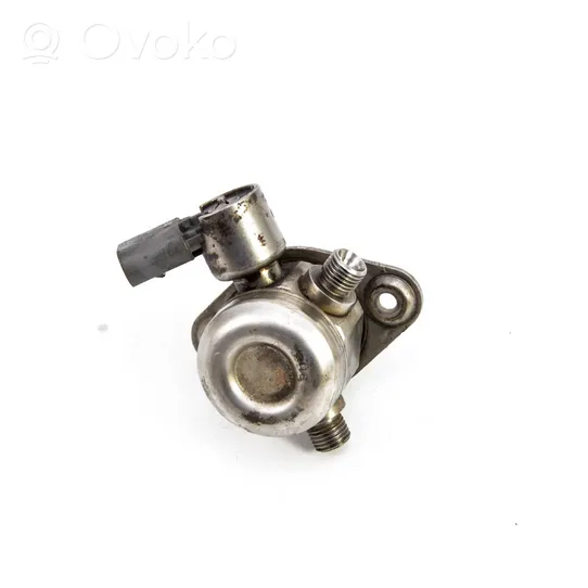 BMW 7 F01 F02 F03 F04 Pompe d'injection de carburant à haute pression 7595350