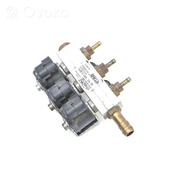 Audi A6 S6 C5 4B Injecteur de carburant 67R010973