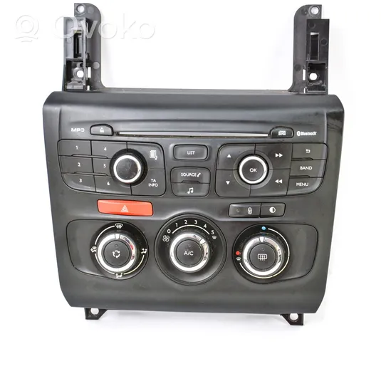 Citroen C2 Console centrale, commande de multimédia l'unité principale 98040764ZD