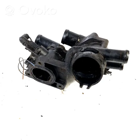 Skoda Fabia Mk1 (6Y) Obudowa termostatu 030121121C