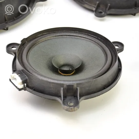 Mazda 6 Kit sistema audio KF0166960