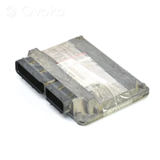 Skoda Fabia Mk1 (6Y) Komputer / Sterownik ECU i komplet kluczy 047906033A