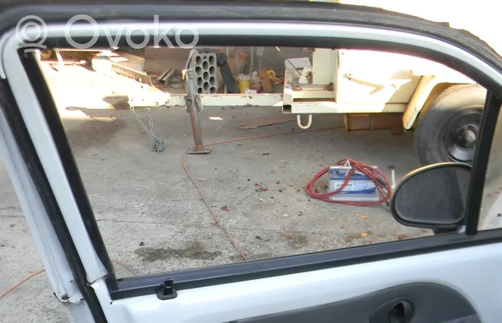 Daewoo Matiz Slankiojančių durų stiklas 