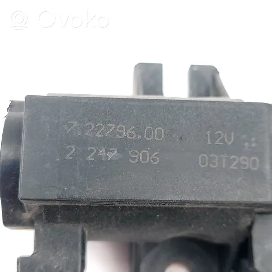 BMW 3 E46 Elektromagnētisks vārsts 2247906