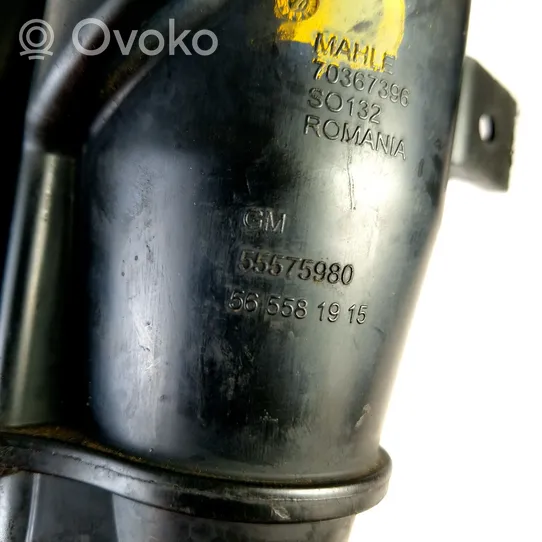 Opel Astra J Separatore dello sfiato dell’olio 70367396