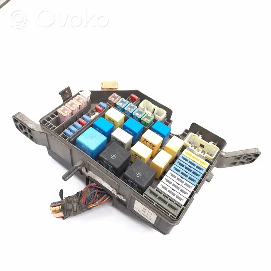 Hyundai Elantra Module de fusibles 912102D010