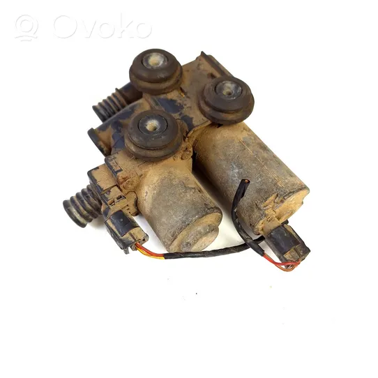 BMW 3 E46 Pompa dell’acqua 8369807