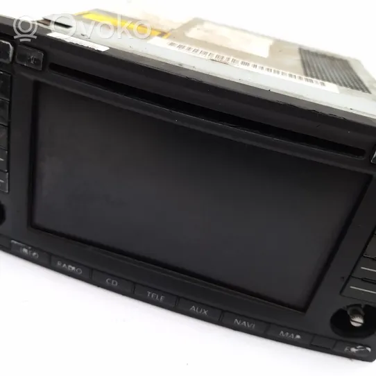 Volkswagen Touareg I Stacja multimedialna GPS / CD / DVD 7L6035191B