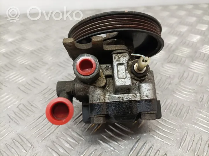 KIA Shuma Ohjaustehostimen pumppu 0K2N232600