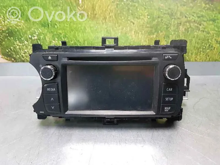 Toyota Yaris Panel / Radioodtwarzacz CD/DVD/GPS 861400D010